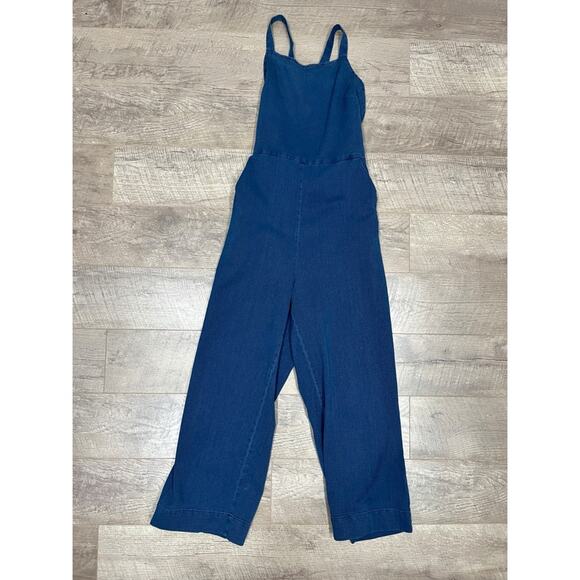 Marine Layer | Tess Mid Indigo Crisscross Back Wide Leg Cropped Midi Jumpsuit - Picture 4 of 11